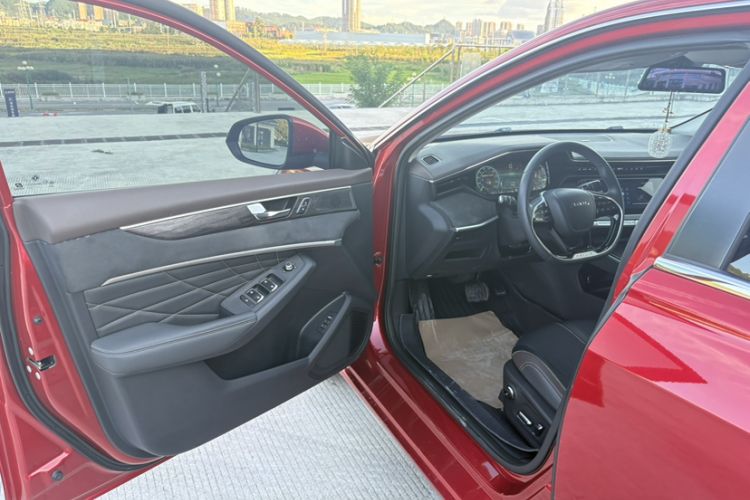 Used Dongfeng Aeolus Yixuan MAX 2021 1.5T Super Cool Dad Edition
