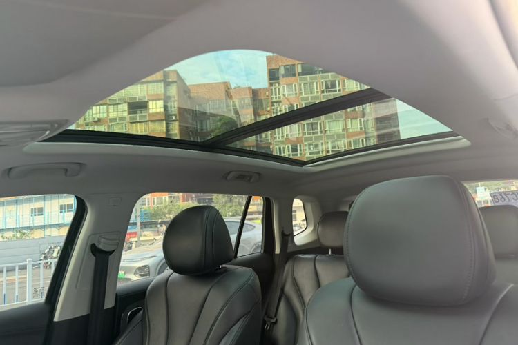 Used Roewe RX5 MAX 2021 Supreme Series 400TGI Automatic Luxury Cabin Edition
