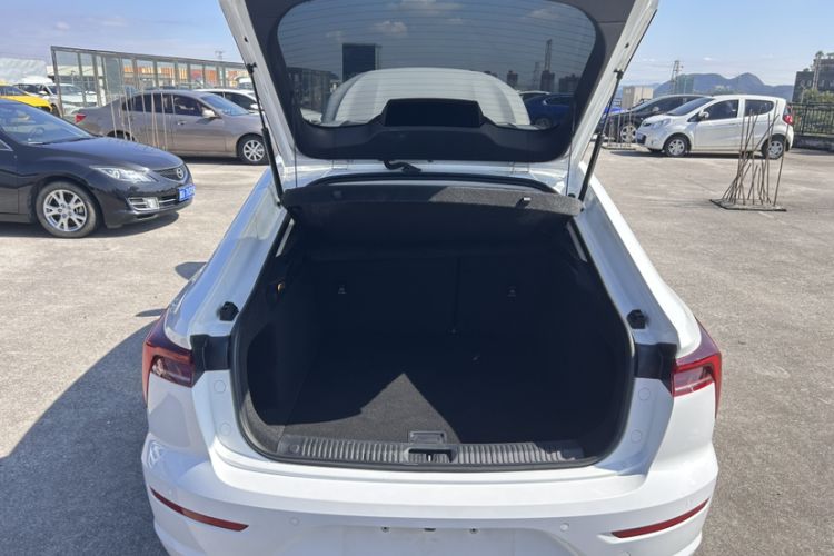 Used Bestune B70 2023 3rd Generation 1.5T Automatic Enjoyment Version 70th Anniversary Edition