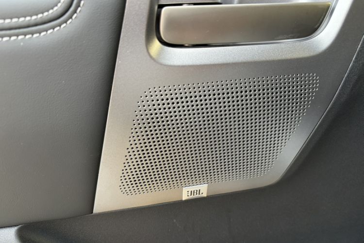 Used  V23 2025 401 Two-Wheel Drive Intelligent Driving Version