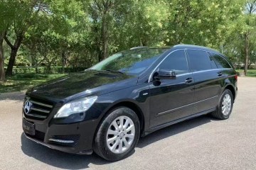 Used Mercedes-Benz R-Class 2017 R 320 4MATIC Business Edition Prestige Model