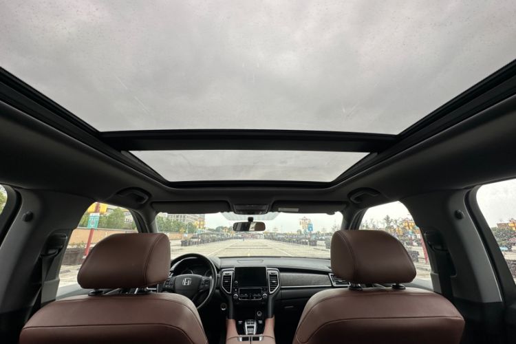 Used Honda UR-V 2020 370TURBO Two-Wheel Drive Luxury Edition