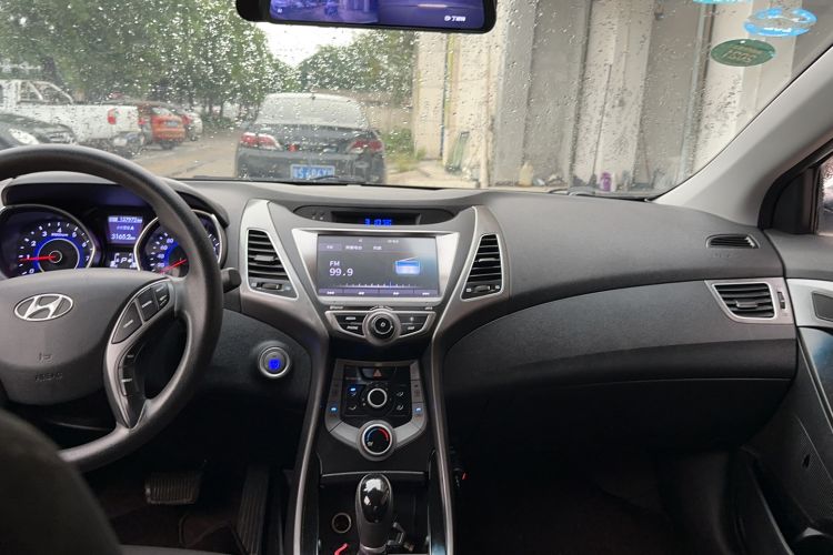 Used Hyundai Elantra 2016 1.6L Automatic Prestige Edition
