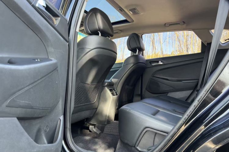 Used Hyundai Tucson 2015 1.6T Dual-Clutch Two-Wheel-Drive Smart Model