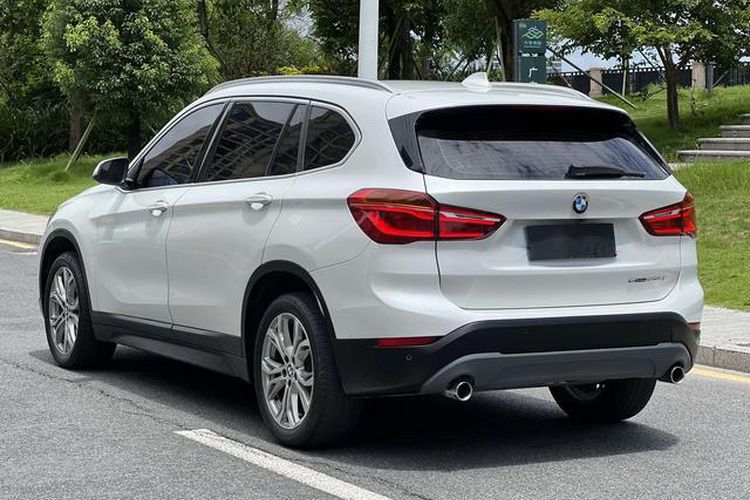 Used BMW X1 2019 sDrive20Li Leading Model
