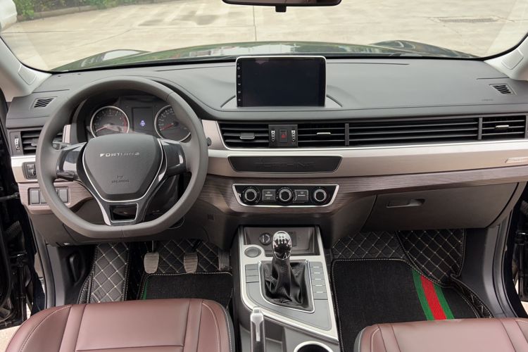 Used FORTHING T5 2022 Grand Edition 1.6L Manual Dream-Chasing Five-Seat Model