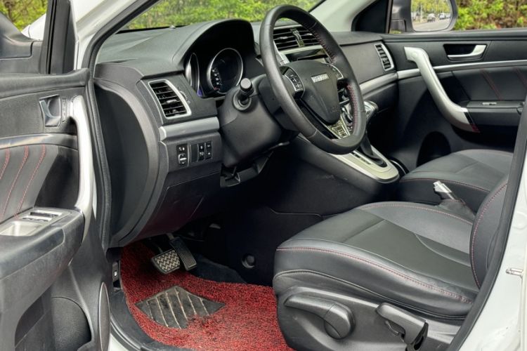 Used Haval M6 2019 1.5T DCT Two-Wheel Drive Elite Version China VI Standard
