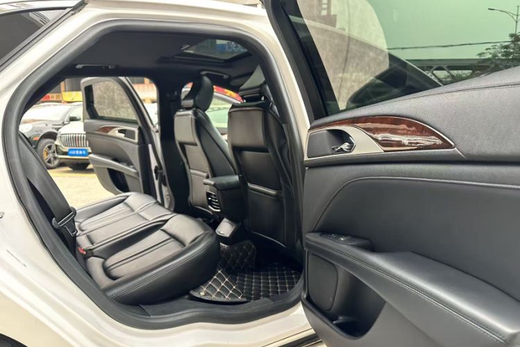 Used Lincoln MKZ 2020 2.0T Deluxe Edition