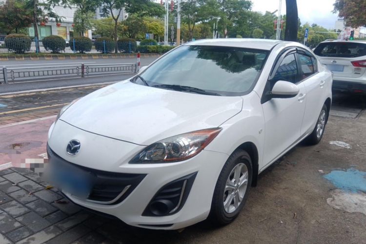 Used Mazda Mazda 3 2015 Sedan 1.6L Automatic Comfort Model