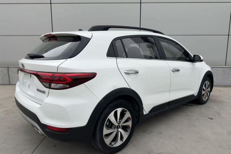 Used Kia KX Cross 2017 1.4L AT GLS
