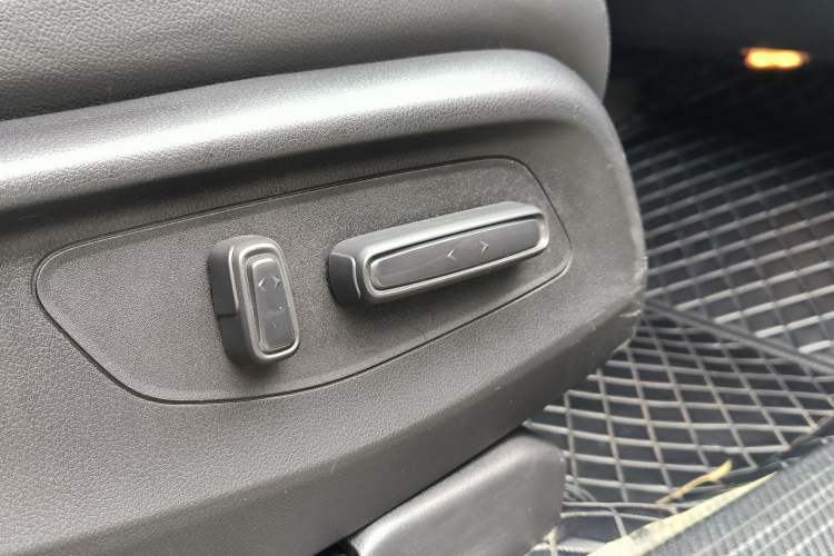 Used Honda Breeze 2023 240TURBO Two-Wheel-Drive Prestige Edition 5 Seats
