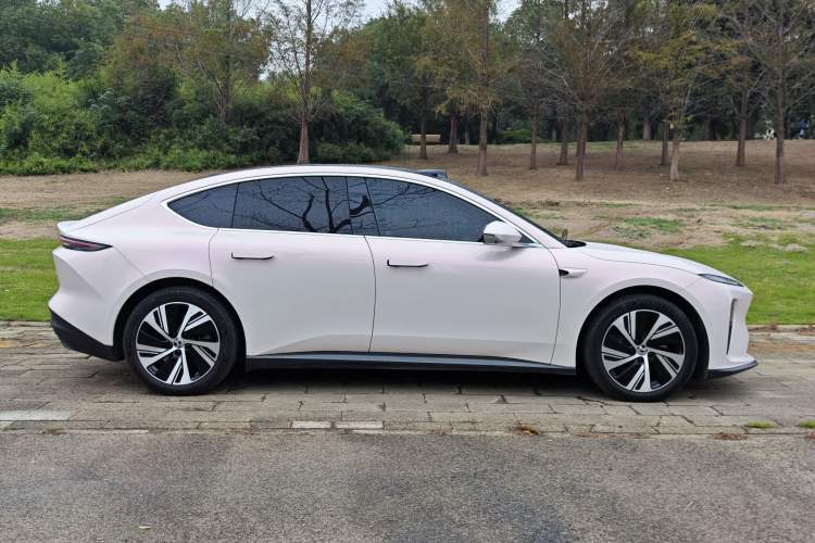 Used Nio ET5 2024 75 kWh
