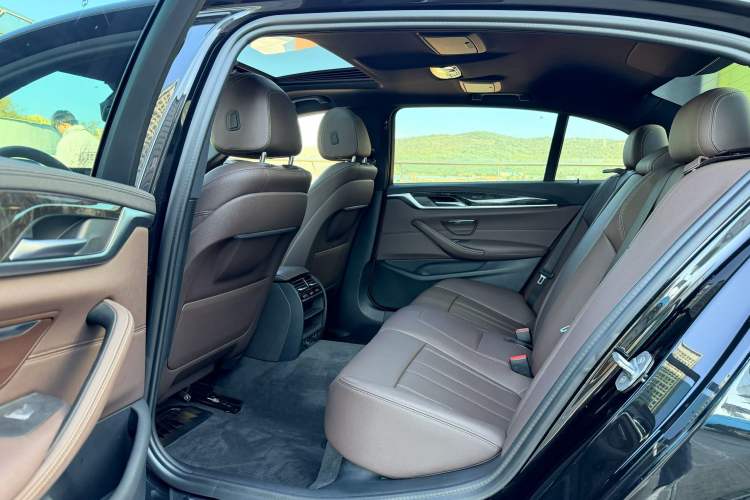 Used BMW 5 Series 2019 Restyled 525Li M Sport Package