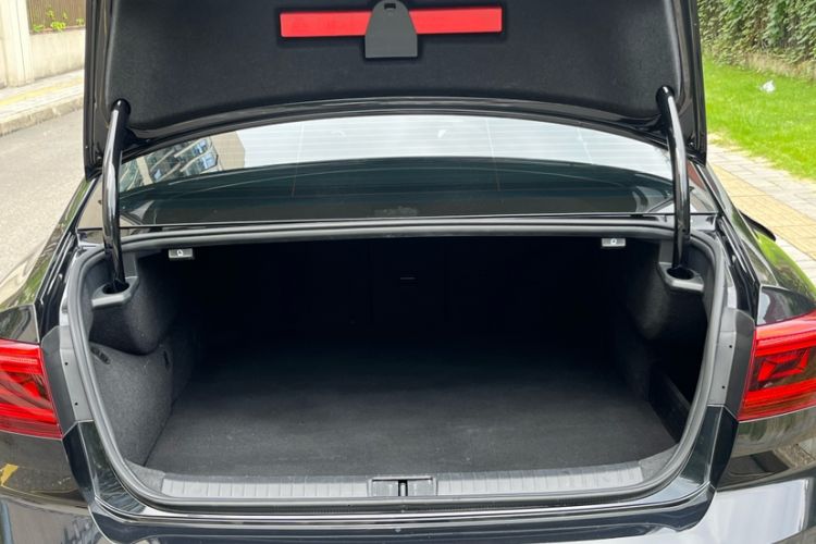 Used Volkswagen Magotan GTE Plug-in Hybrid 2022 GTE Luxury Model
