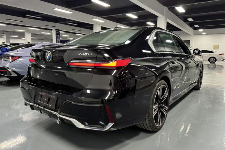 Used BMW 7 Series 2023 Restyled 740Li Luxury Edition M Sport Package
