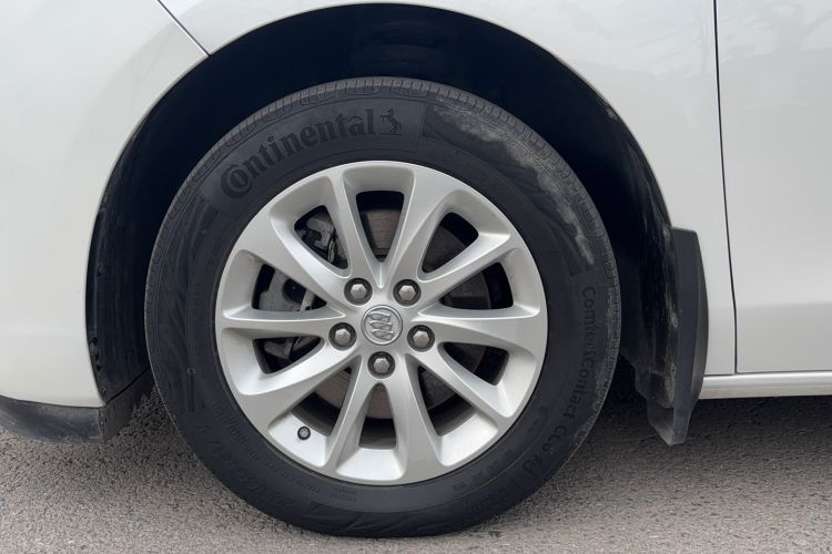 Used Buick GL8 2018 ES 28T Comfort Model China VI Standard