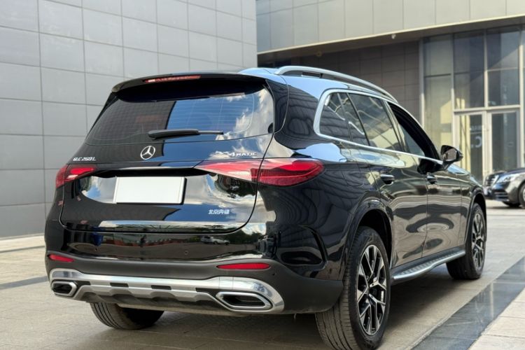 Used Mercedes-Benz GLC 2023 GLC 260 L 4MATIC Luxury 7-Seater