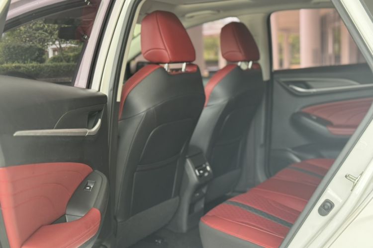 Used Changan Eado 2021 PLUS Blue Whale NE 1.4T GDI DCT Prestige Model
