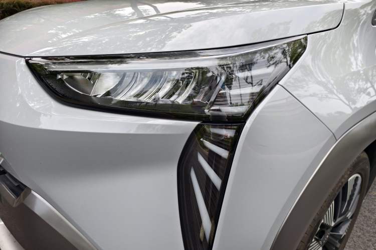 Used AION Y 2022 70 Tech Edition Lithium Iron Phosphate