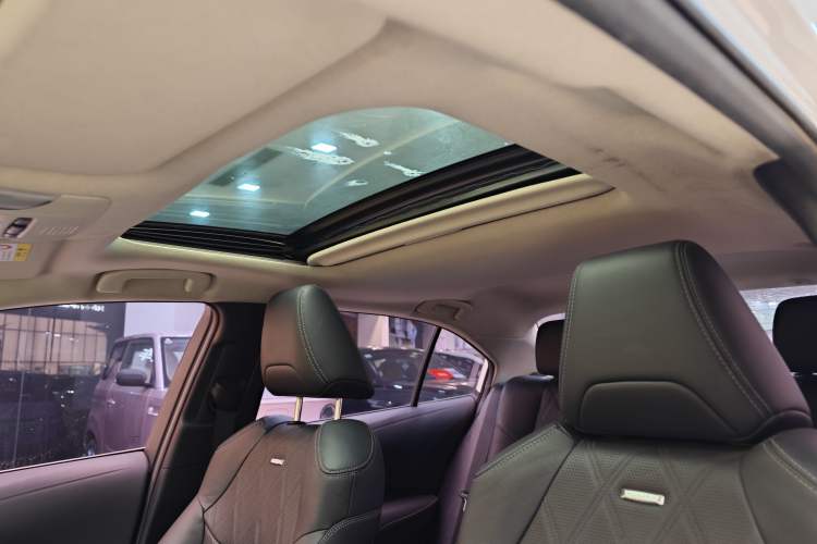 Used Toyota Allion 2021 2.0L Deluxe Edition