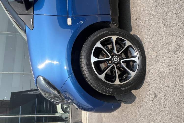 Used  fortwo 2015 1.0L 52 kW Hardtop Passion Edition
