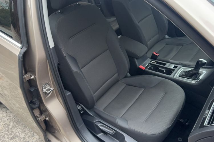 Used Volkswagen Golf 2016 1.6L Automatic Comfort Model
