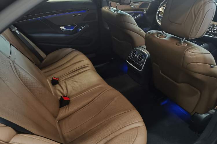 Used Mercedes-Benz S-Class 2014 S 320 L Business Model
