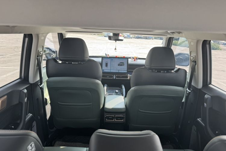 Used  03 2024 401km Two-Wheel Drive Standard Advanced Version
