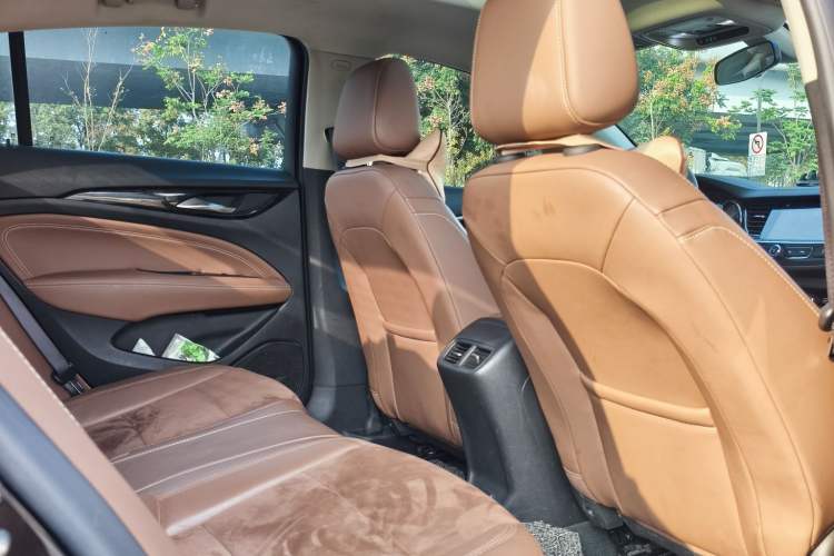 Used Buick Regal 2019 20T Elite Version China VI Standard
