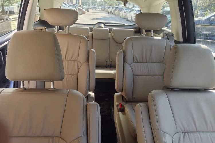 Used Honda Odyssey 2015 Revised 2.4L Luxury Edition