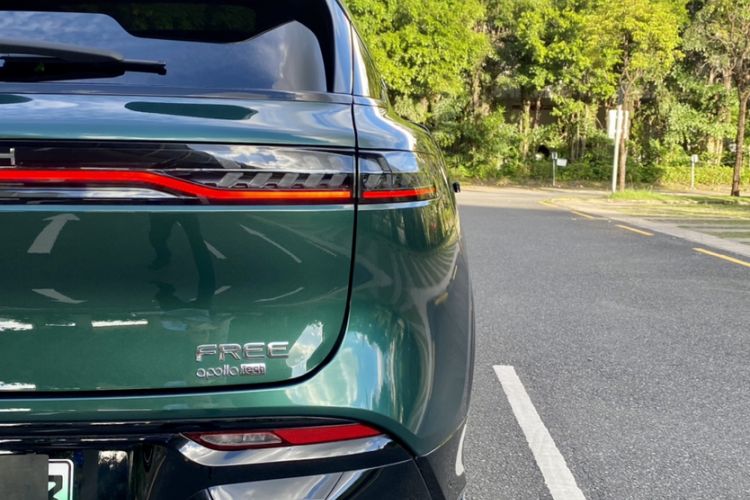 Used VOYAH FREE 2025 318 259 km All-Wheel-Drive Exploration Edition
