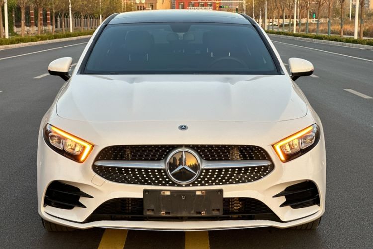 Used Mercedes-Benz A-Class 2022 Restyled A 200 L Sport Sedan Fashion Version
