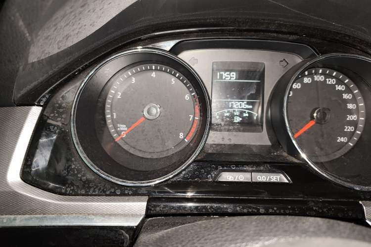 Used Volkswagen Bora 2016 1.6L Automatic Comfort Model
