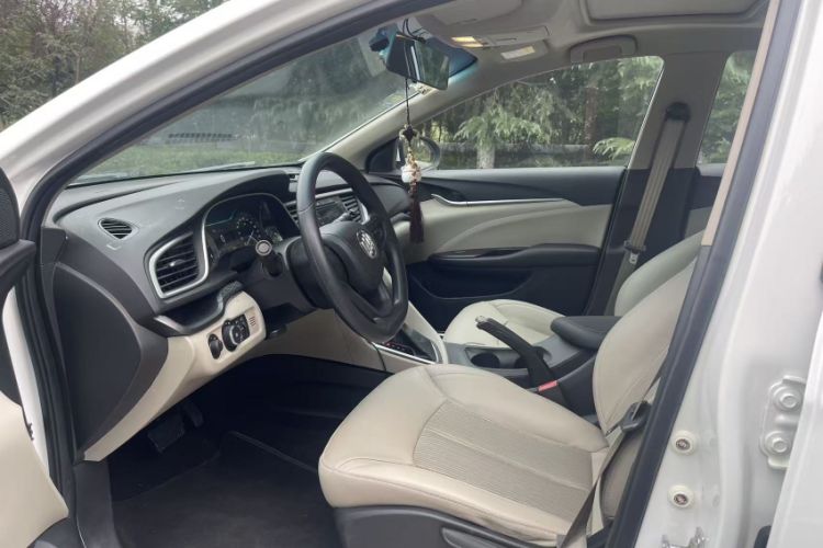 Used Buick GT 2017 15N Automatic Elite Version