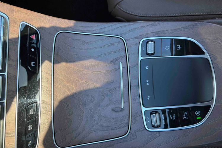 Used Mercedes-Benz E-Class 2023 E 300 L Luxury Model