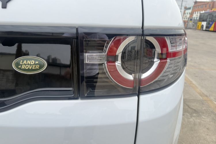 Used Land Rover Discovery Sport 2019 240 PS SE Dynamic Version China VI Standard