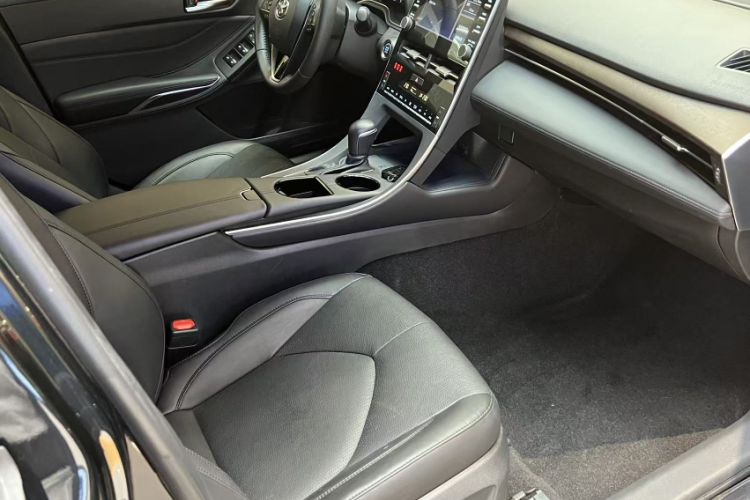 Used Toyota Avalon 2019 2.0L XLE Premium Edition China VI