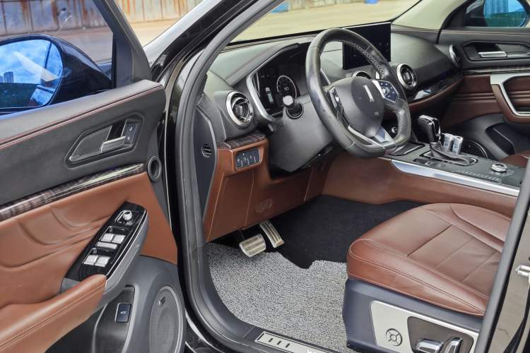 Used Wey VV5 2017 2.0T Flagship Edition
