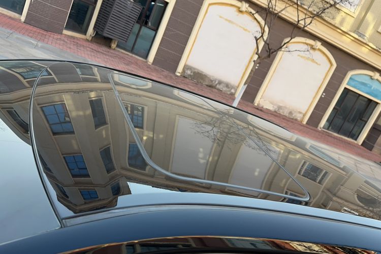 Used Toyota Camry 2015 Dual-Engine 2.5 HG Luxury Navigation Edition
