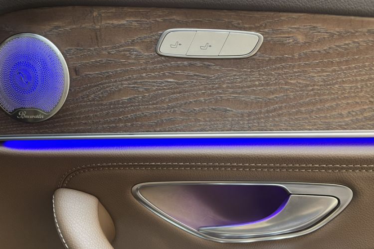 Used Mercedes-Benz E-Class 2023 Facelift E 260 L
