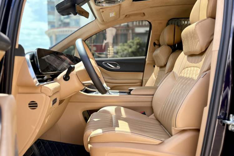 Used VOYAH Dream 2024 PHEV Ultra-Long Range Flagship Edition
