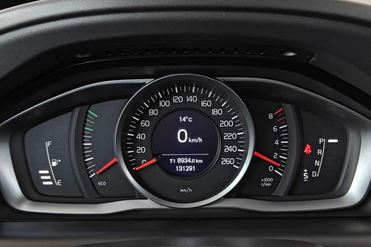 Used Volvo XC60 2014 Facelift T5 Zhiyi Edition
