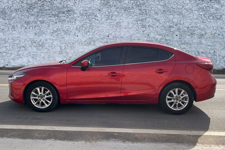 Used Mazda Mazda 3 Axela 2017 Sedan 1.5L Automatic Luxury Model Emission Standard China V
