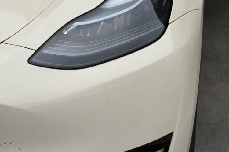 Used Tesla Model Y 2024 Rear-Wheel-Drive Version
