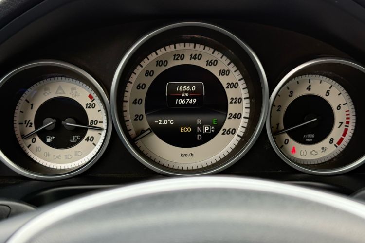 Used Mercedes-Benz E-Class 2015 Facelift E 200 L Sport Edition
