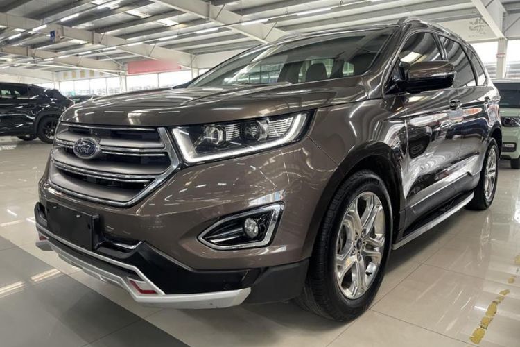 Used Ford Edge 2016 EcoBoost 245 Two-Wheel-Drive Titanium 7-Seater
