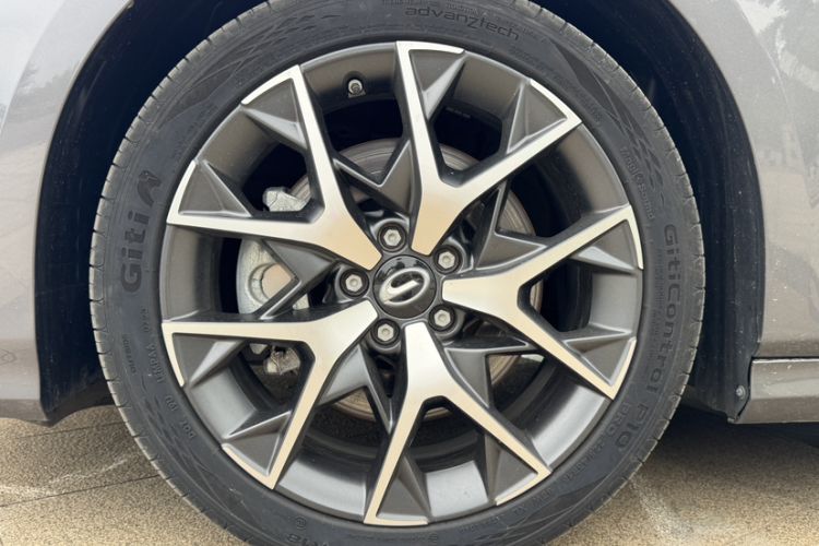 Used GAC Trumpchi EMPOW 2023 Shadow Leopard H Smart Hybrid Edition