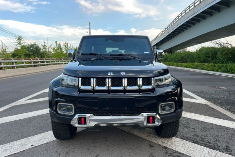 Used Beijing Auto BJ40 2019 PLUS 2.3T Automatic Four-Wheel Drive Premium Edition China VI
