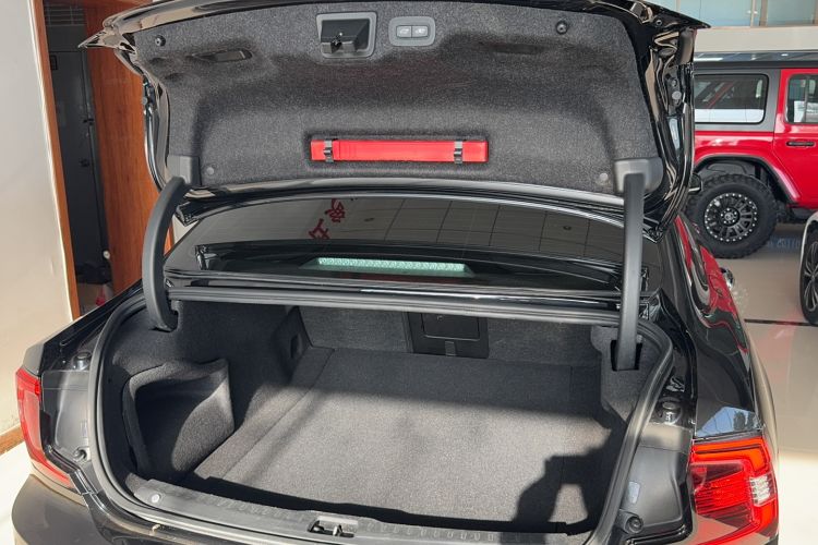 Used Volvo S90 2022 B5 Zhiyuan Luxury Edition
