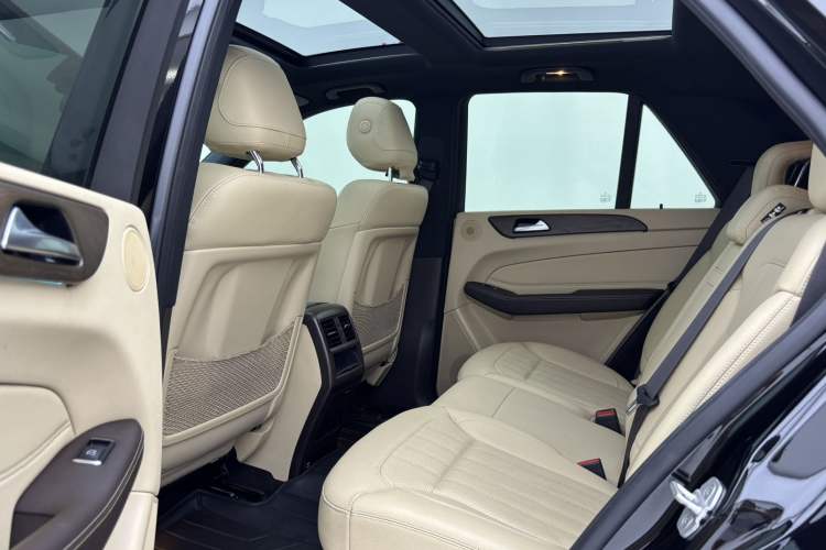 Used Mercedes-Benz GLE 2017 GLE 320 4MATIC Dynamic Model